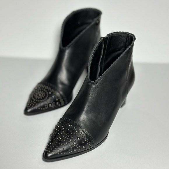 Javiera Booties Boots 2201 Studs Leather Ankle Boots Pointy Toe Heel Zip Spain - Picture 6 of 16